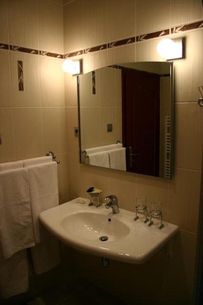Hotel Zlaty Lev à Louny Chambre photo